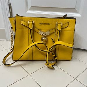 Michael Kors bag. Only used once. Basically brand new